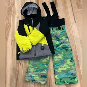 Obermeyer Snow Ski Jacket and Bib, Size 4